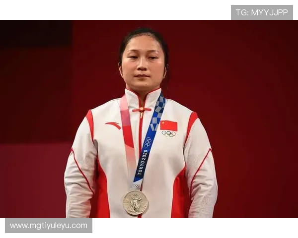 廖秋云训练完喝蛋白粉像喝奶茶，这自律谁顶得住