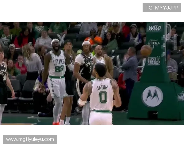 威廉姆斯通过高效挡拆制造错位，助凯尔特人提升关键时刻攻击效率