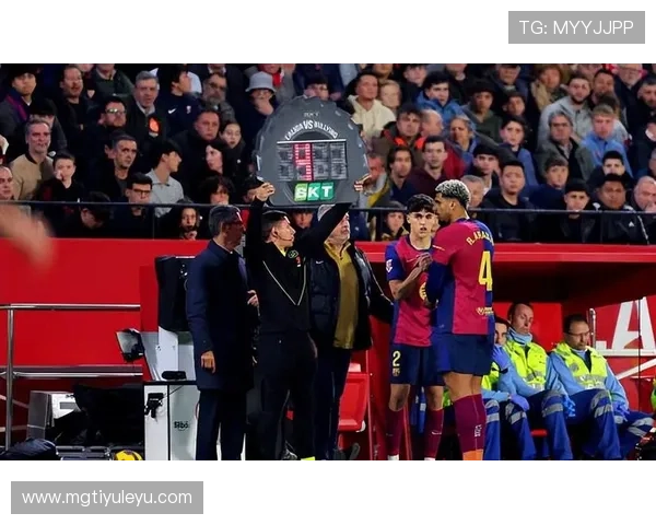 巴萨中场失控致节奏紊乱，防守断档问题加剧